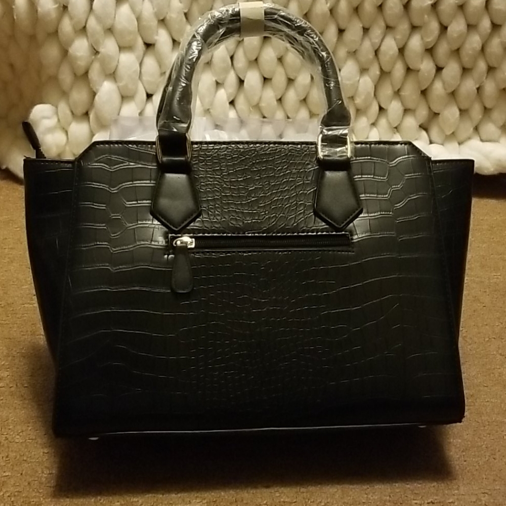 Purse - Picture 3 of 5